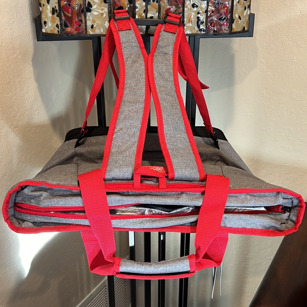 Brand New NFL SF 49er’s Cooler Tote with Backpack Straps holds 30 cans + Ice! - Picture 3 of 8